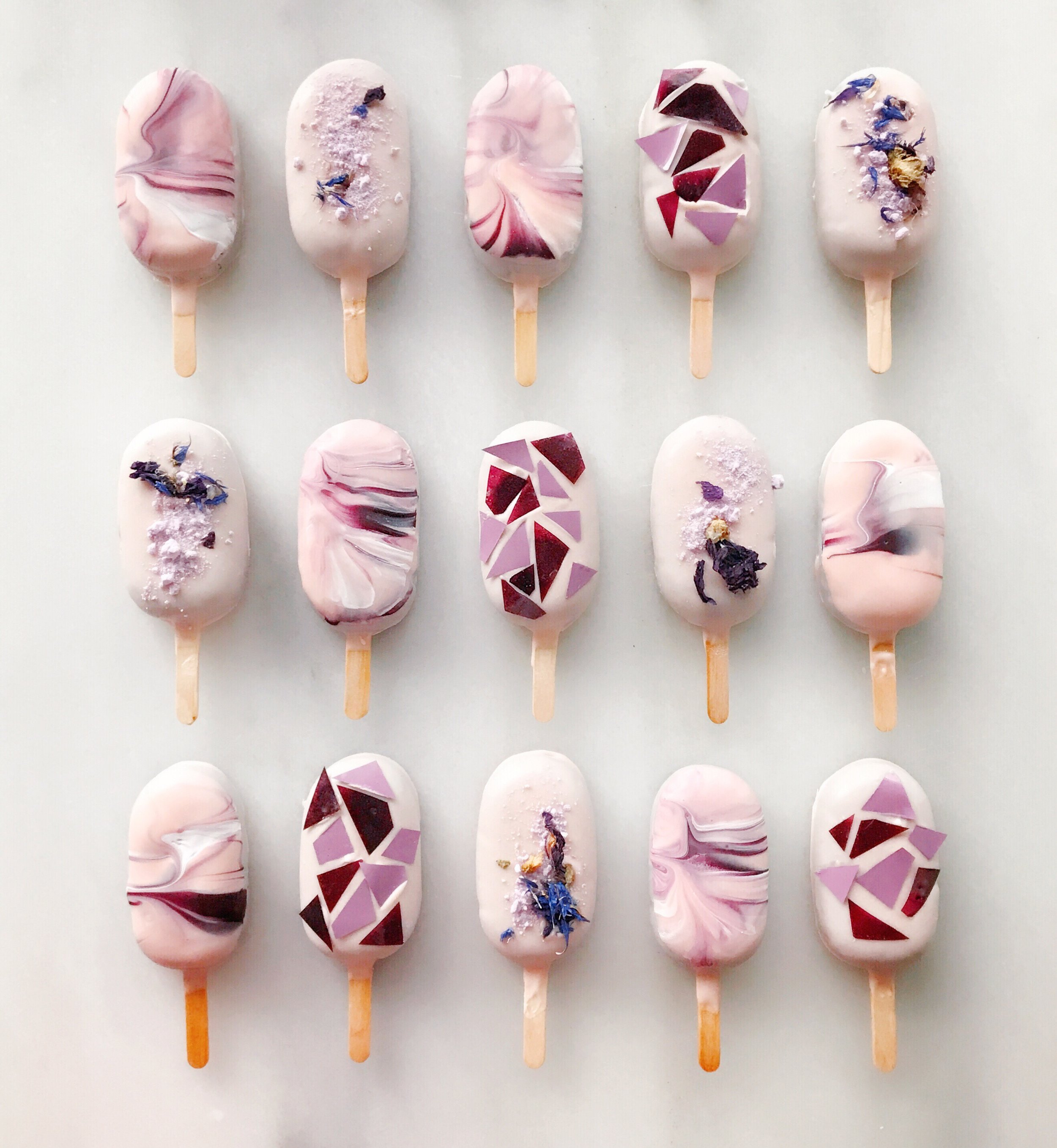 SIGNATURE CAKEPOPSICLES