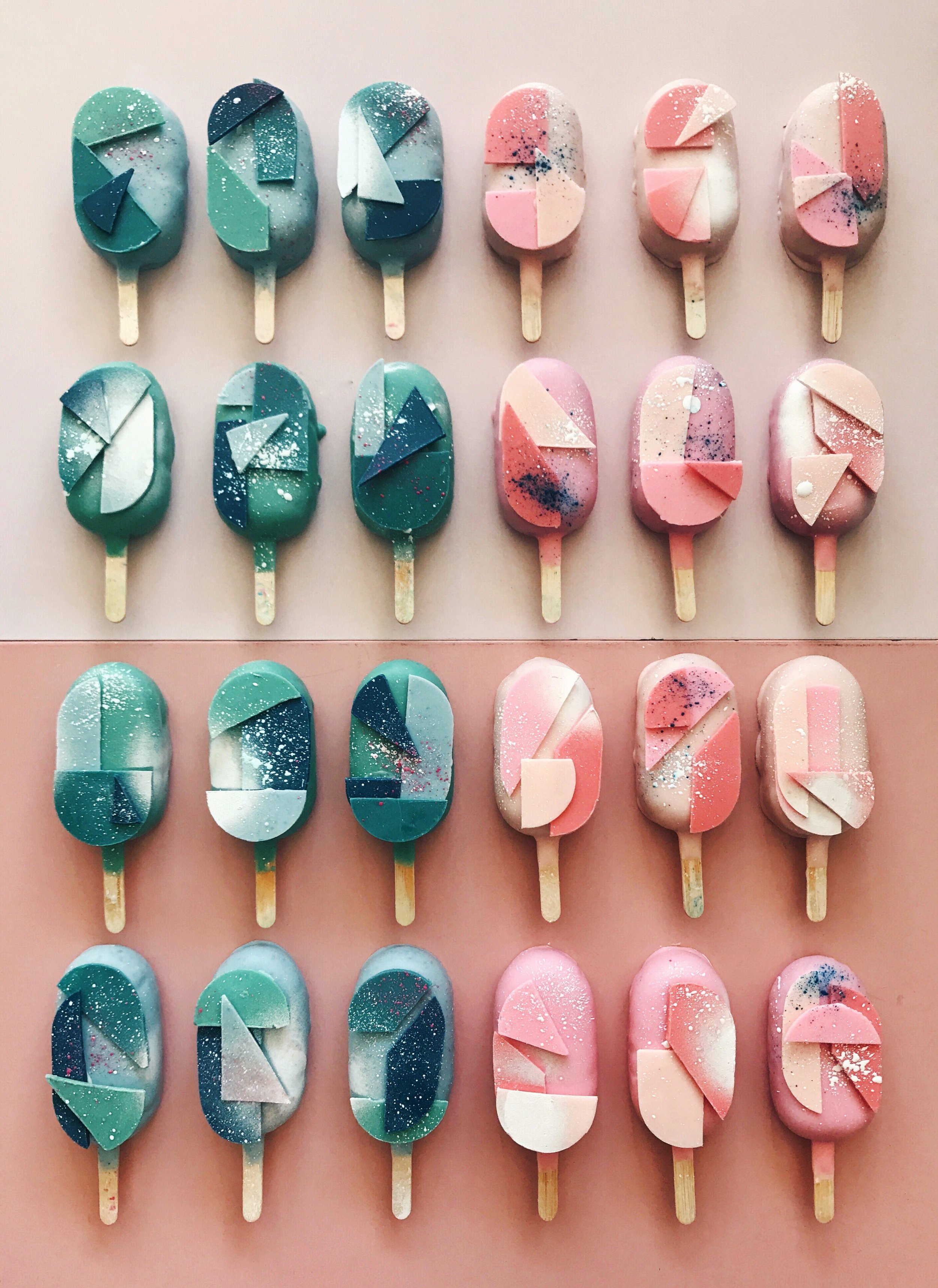 SIGNATURE CAKEPOPSICLES